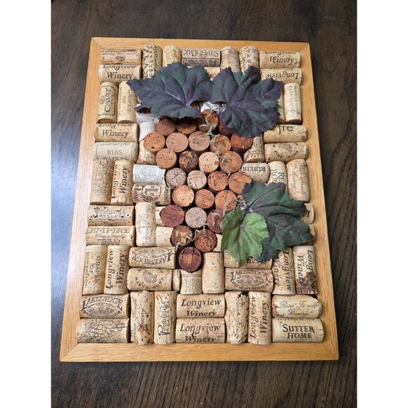 Wine Corks Art Piece Wall Art Handmade “Grapes” Design with Oak Frame - Picture 2 of 16